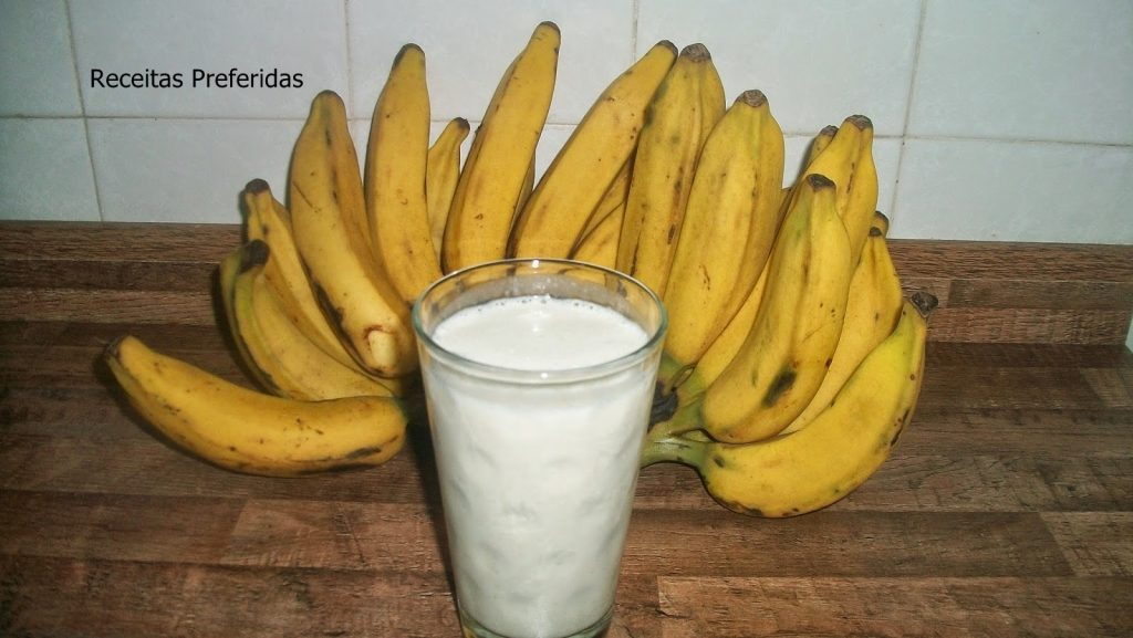 Vitamina de Banana em 5 minutos Receitas Preferidas Vitamina de Banana em 5 minutos Receitas Preferidas